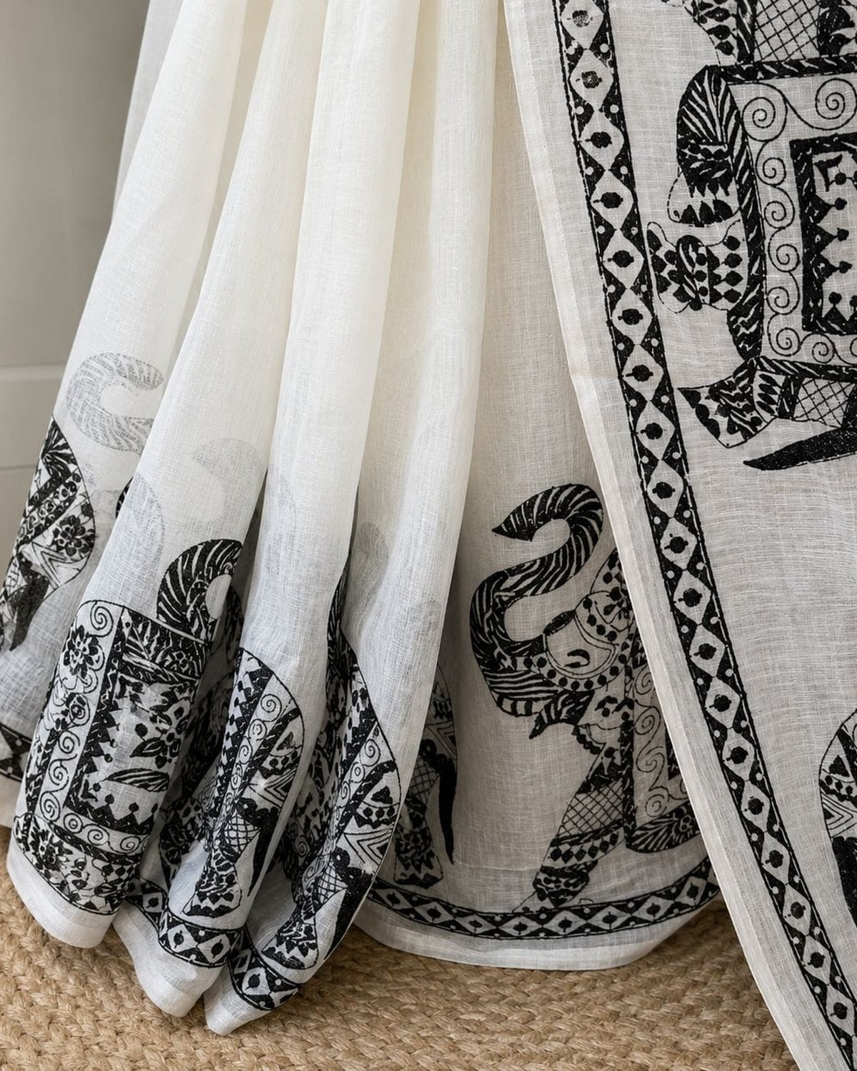 Elephant motif border detail