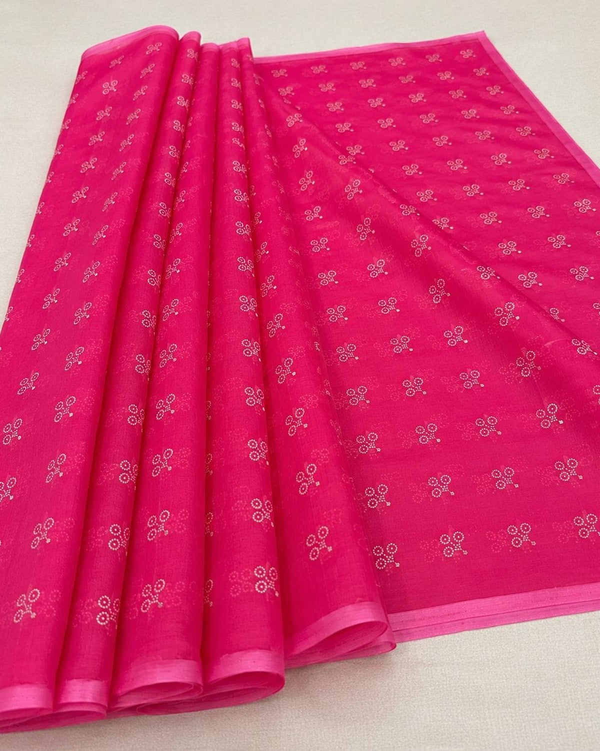 Close view of the rani pink floral print